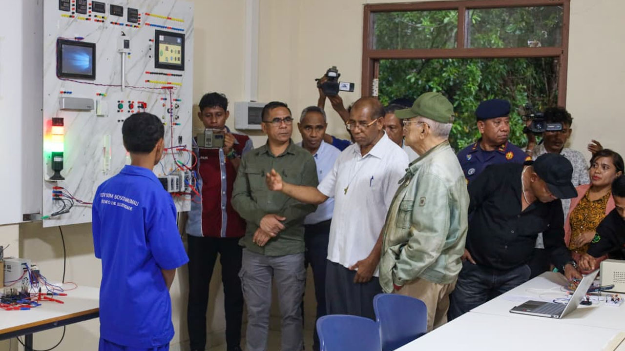 Xefi Estadu Oferese Bolsu Estudu Holanda ba Estudante 6 ETV Don Bosco Maumali